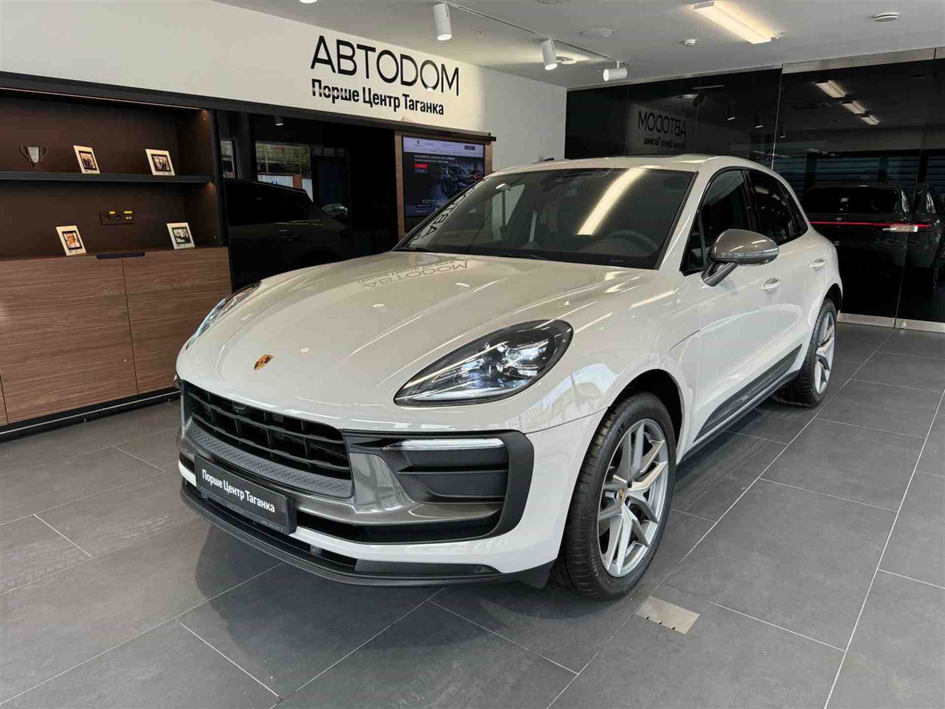 Porsche Macan T 2.0 AMT 4WD (265 л.с.)