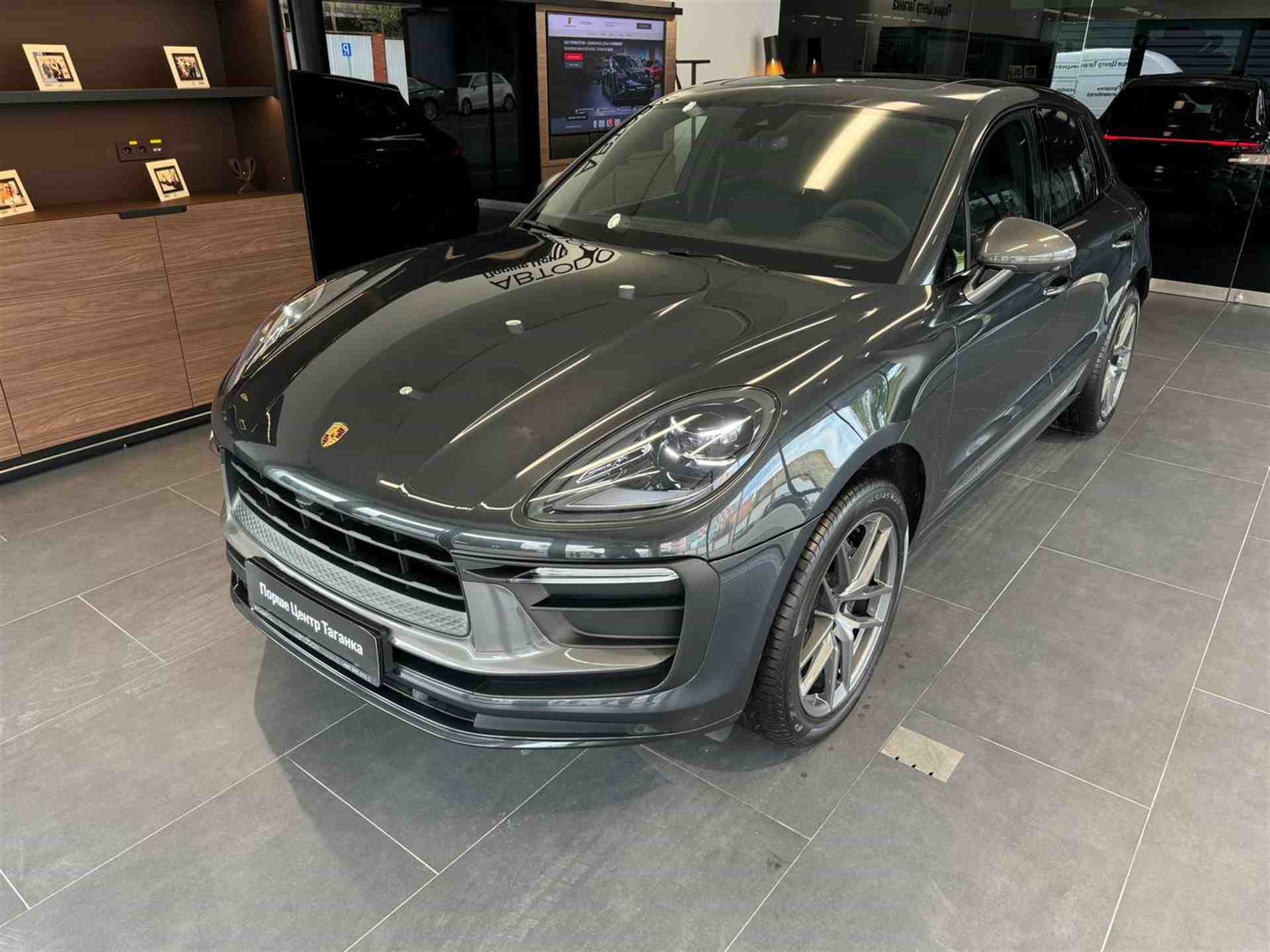 Porsche Macan T 2.0 AMT 4WD (265 л.с.)