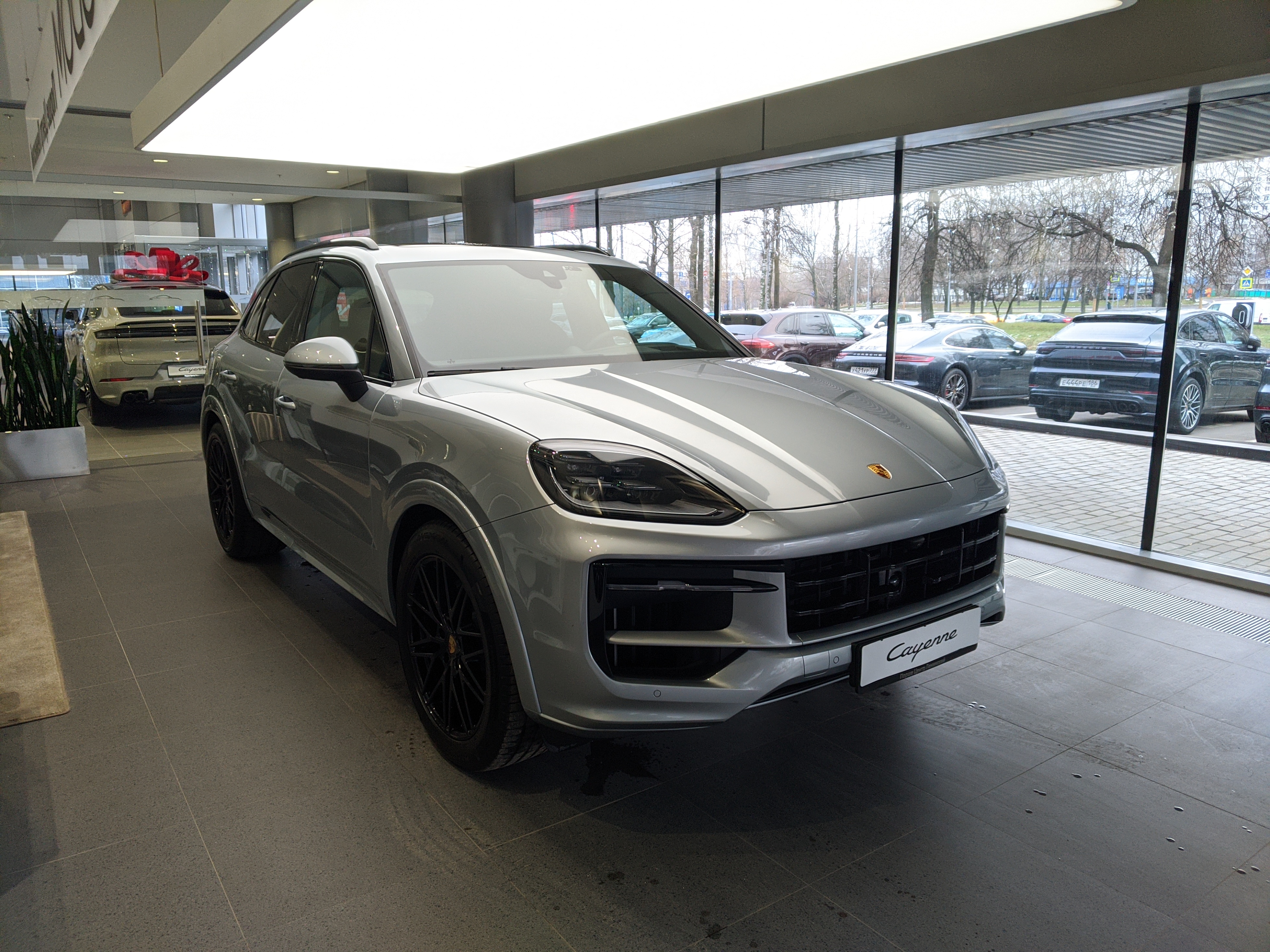 Porsche Cayenne 3.0 AT 4WD (353 л.с.)