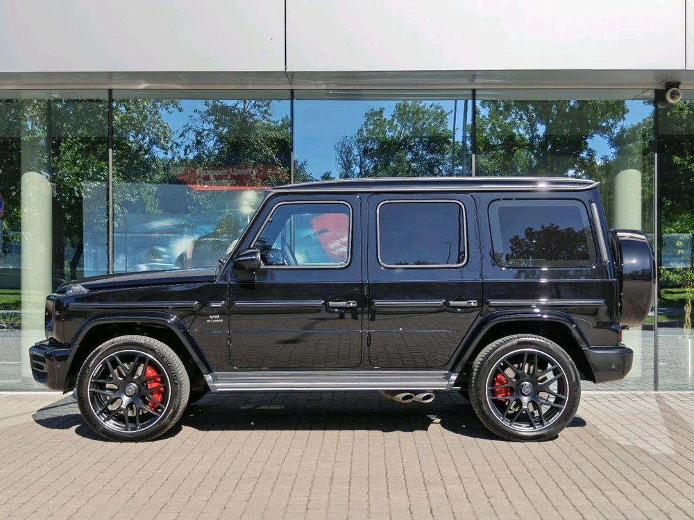 Mercedes-Benz G-Класс AMG AMG 63 AMG 4.0 AT 4Matic (585 л.с.)