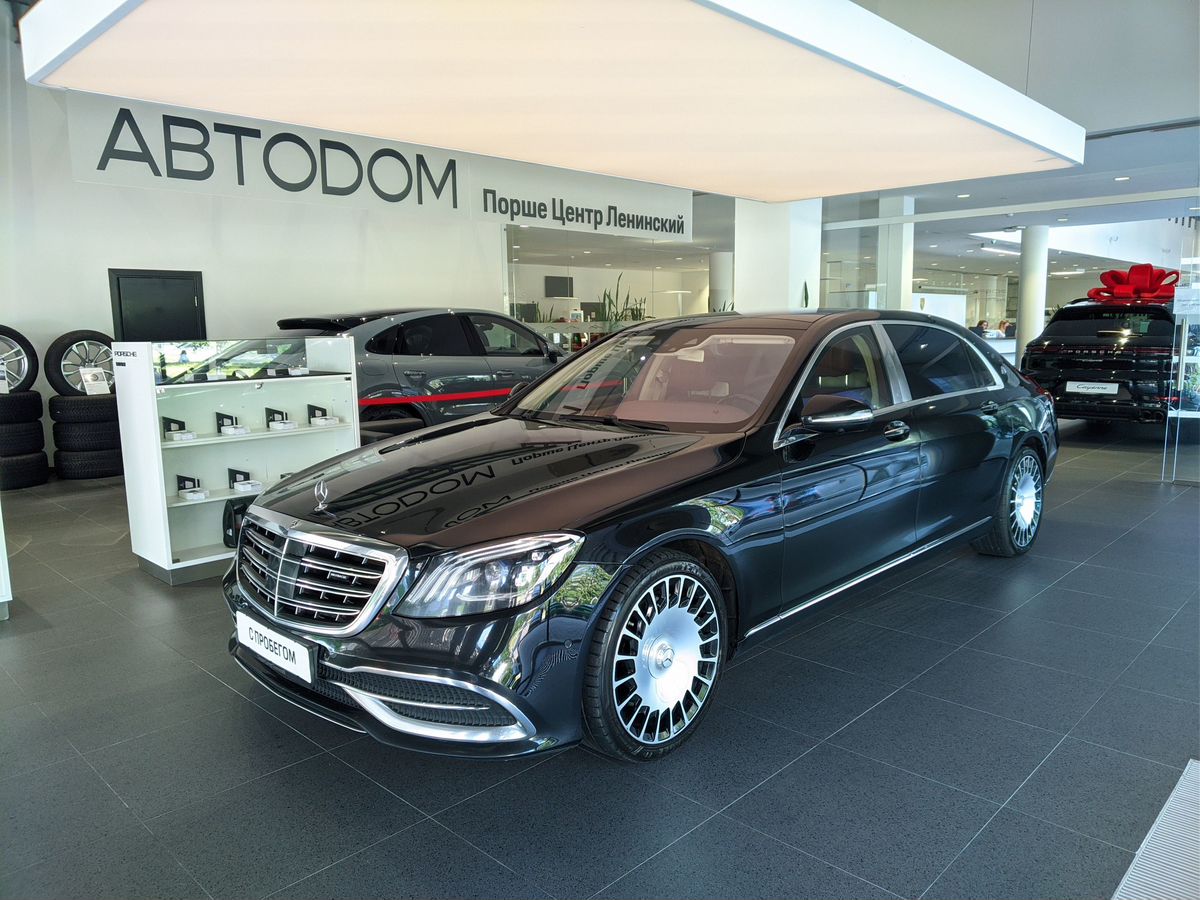 Mercedes-Benz Maybach S-Класс Base 560 4.0 AT 4Matic (469 л.с.)