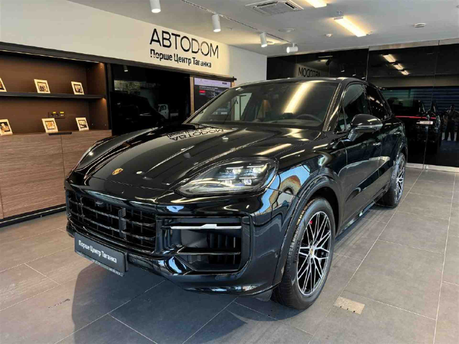 Porsche Cayenne S 4.0 AT 4WD (474 л.с.)