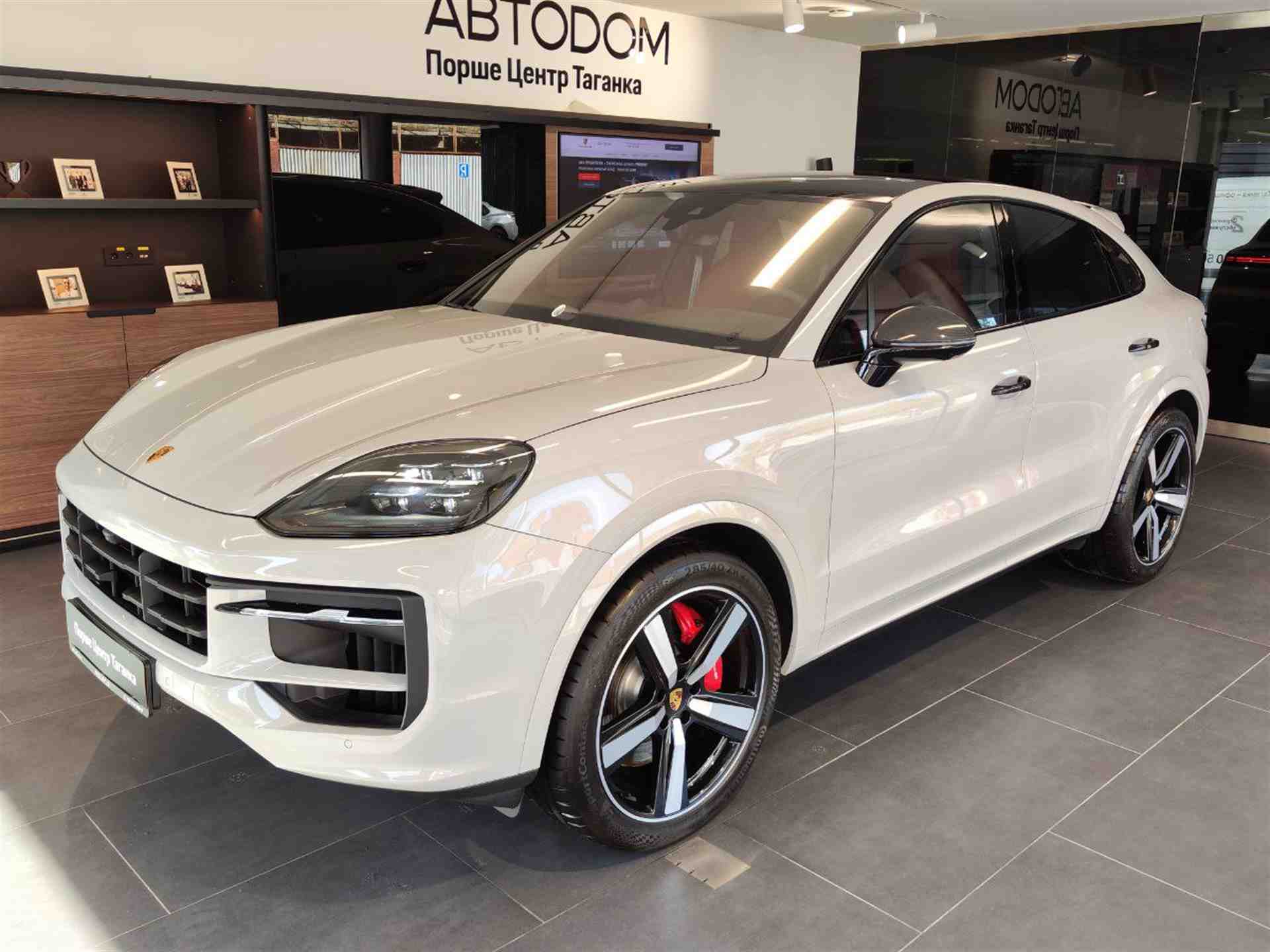 Porsche Cayenne S Coupe S 4.0 AT 4WD (474 л.с.)